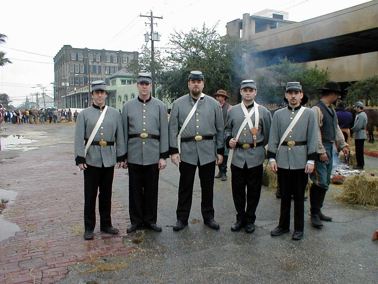 BCBrass @ Dickens on the Strands 2004