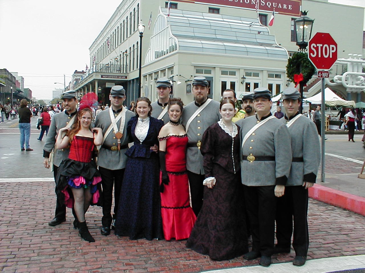 BCBrass @ Dickens on the Strands 2004